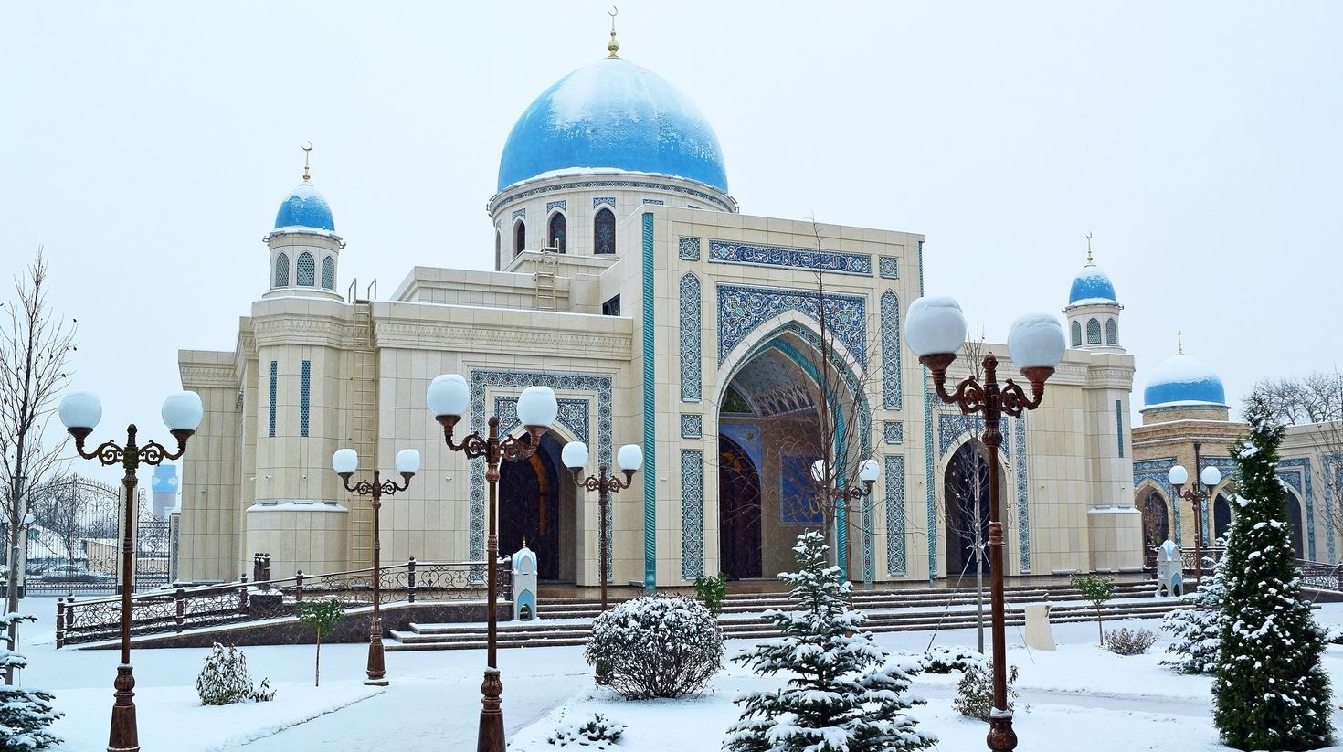 Dzhuma Mosque in Tashkent, Uzbekistan