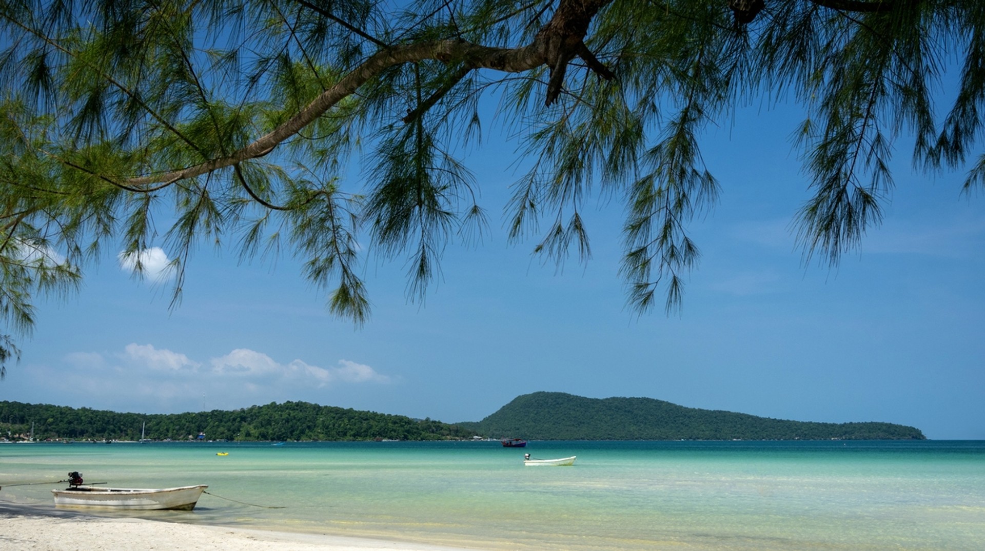 Discover this exotic paradise by unwinding on the beach in Cambodia during March. Koh Rong Beach enjoys the pleasant weather in Cambodia in March.