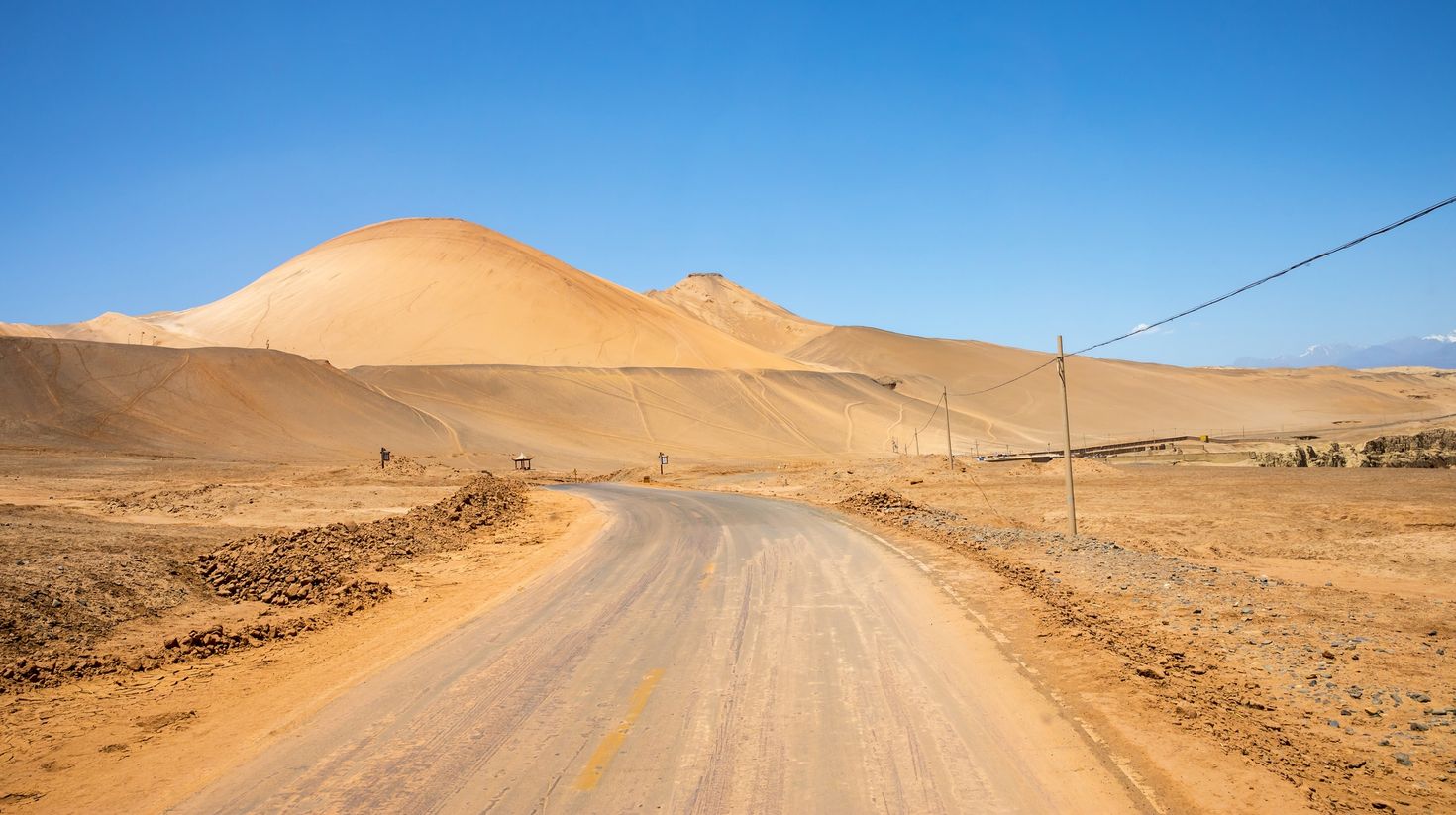 Journey the Silk Road while spending 2 weeks in China.