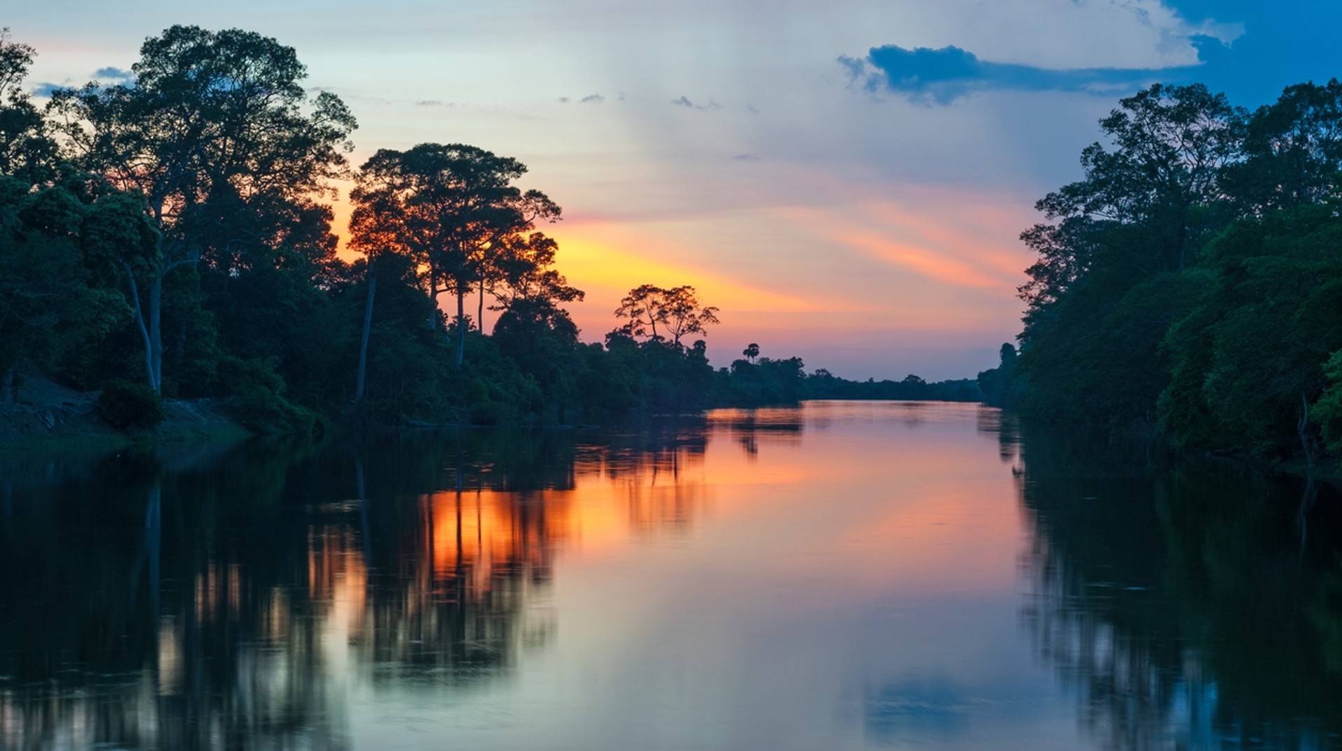 The Amazon in Colombia sees very little rainfall, allowing travelers to explore the heart of the rainforest. Amazon Forest in Colombia in October