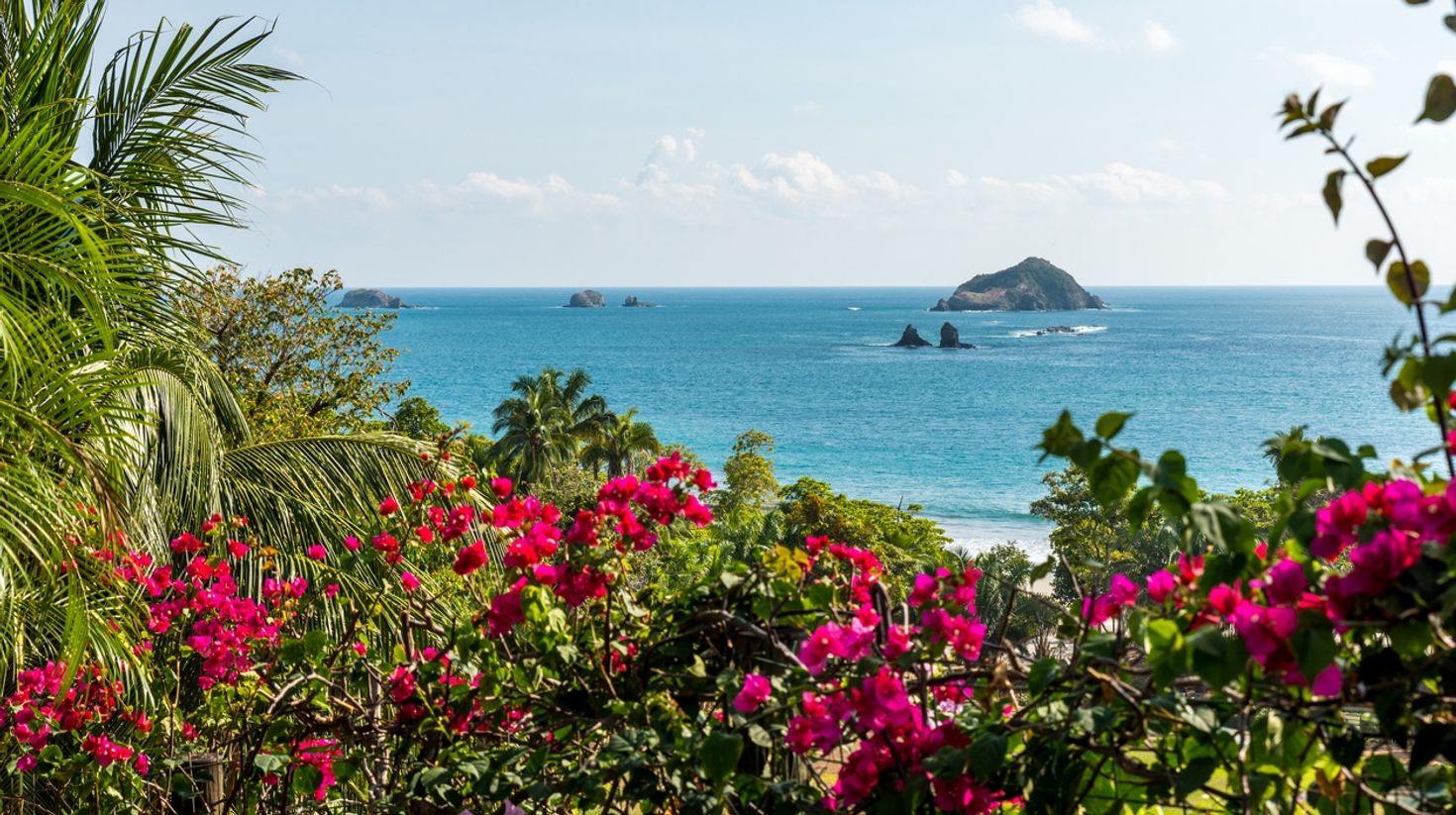 Manuel Antonio region is a great place to honeymoon in Costa Rica