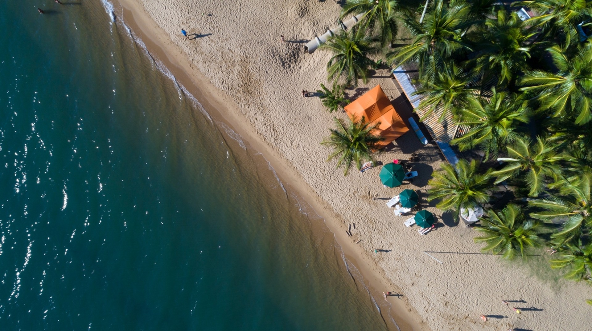 Enjoying Costa Rica’s Pacific coast is one of the best ways to spend your next holiday.