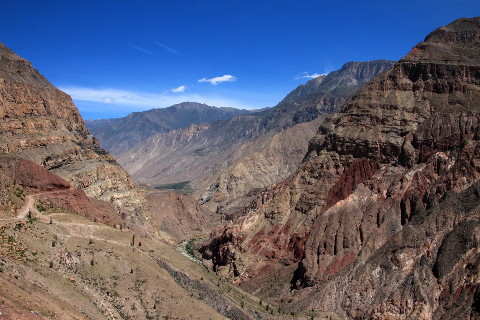 Cotahuasi means 'our houses together' in Quechua. Various trekking and hiking possibilities exist in this area from 7 days trekking to 1 day hiking. Cotahuasi Canyon in Peru is the world's deepest gorge