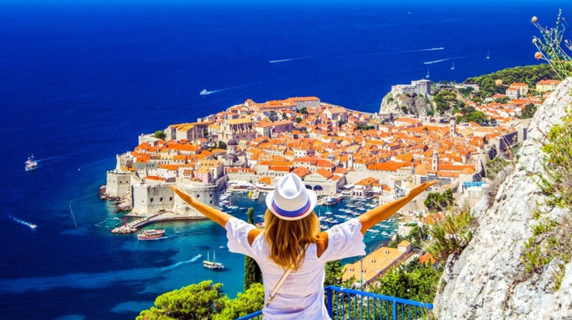 Croatia in April: Weather, Island Hoppping and More!