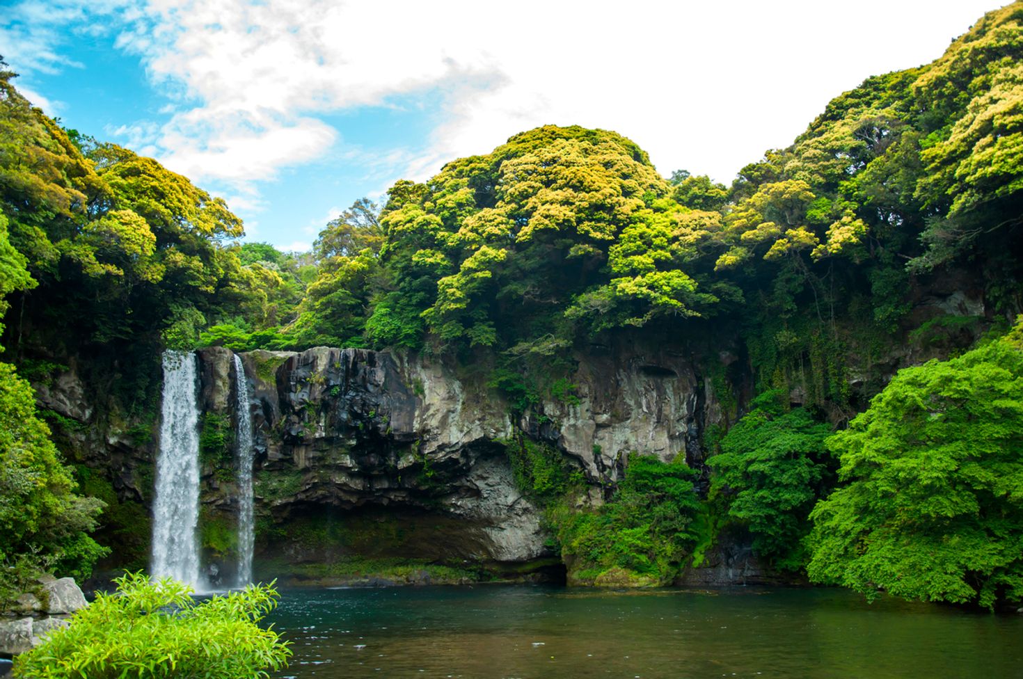 Visiting Jeju Island is a must thing to do in South Korea