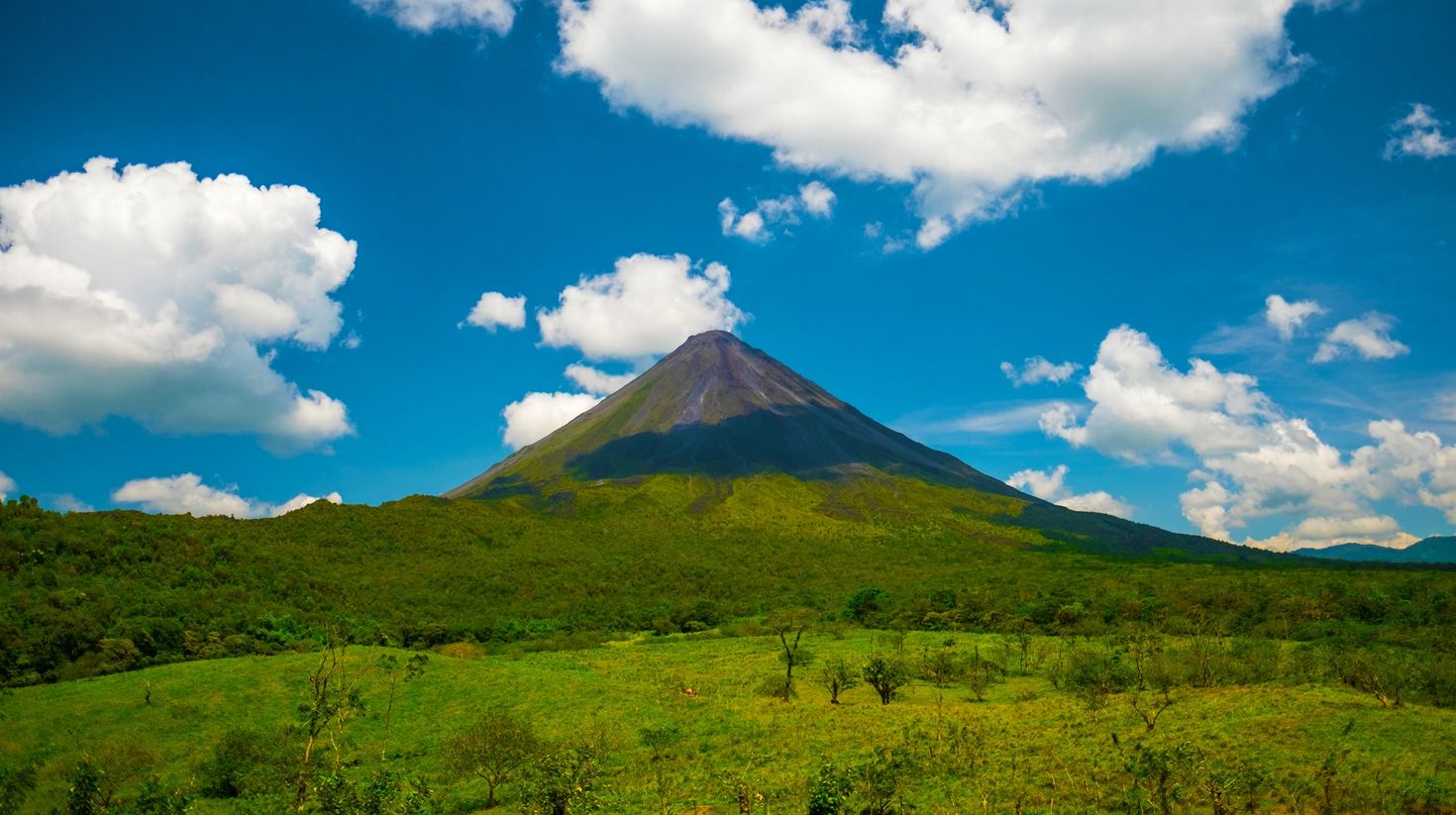 Day trips from San Jose Costa Rica Arenal Volcano