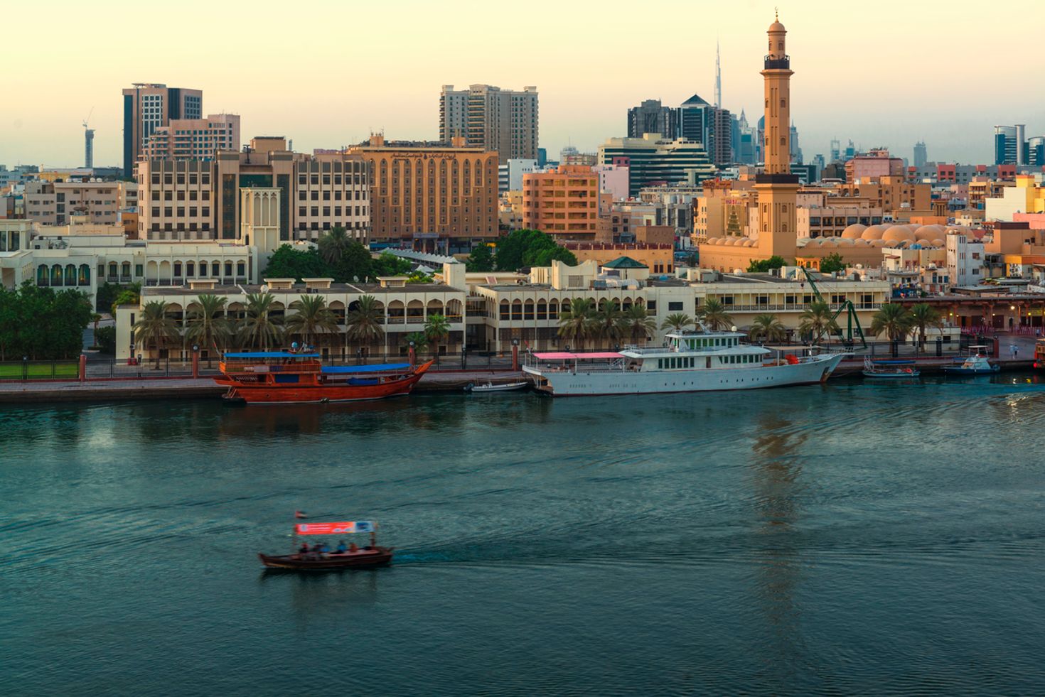 Dhow cruise in Dubai Creek