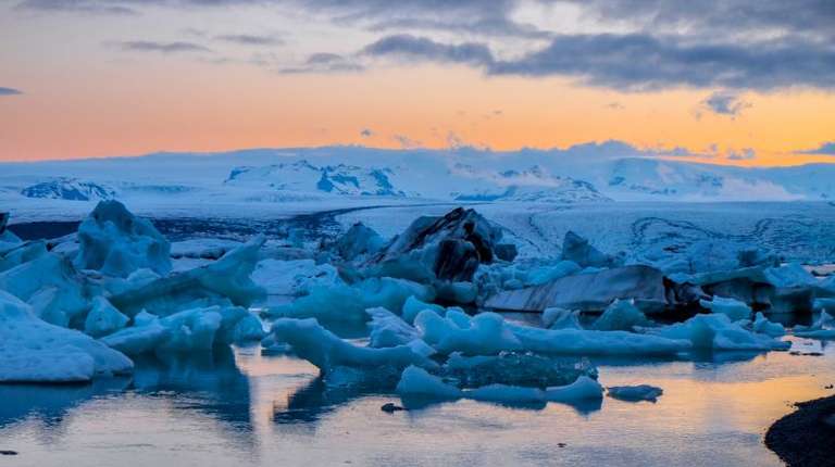 Glacier lagoons are a popular sight in Iceland, day or night