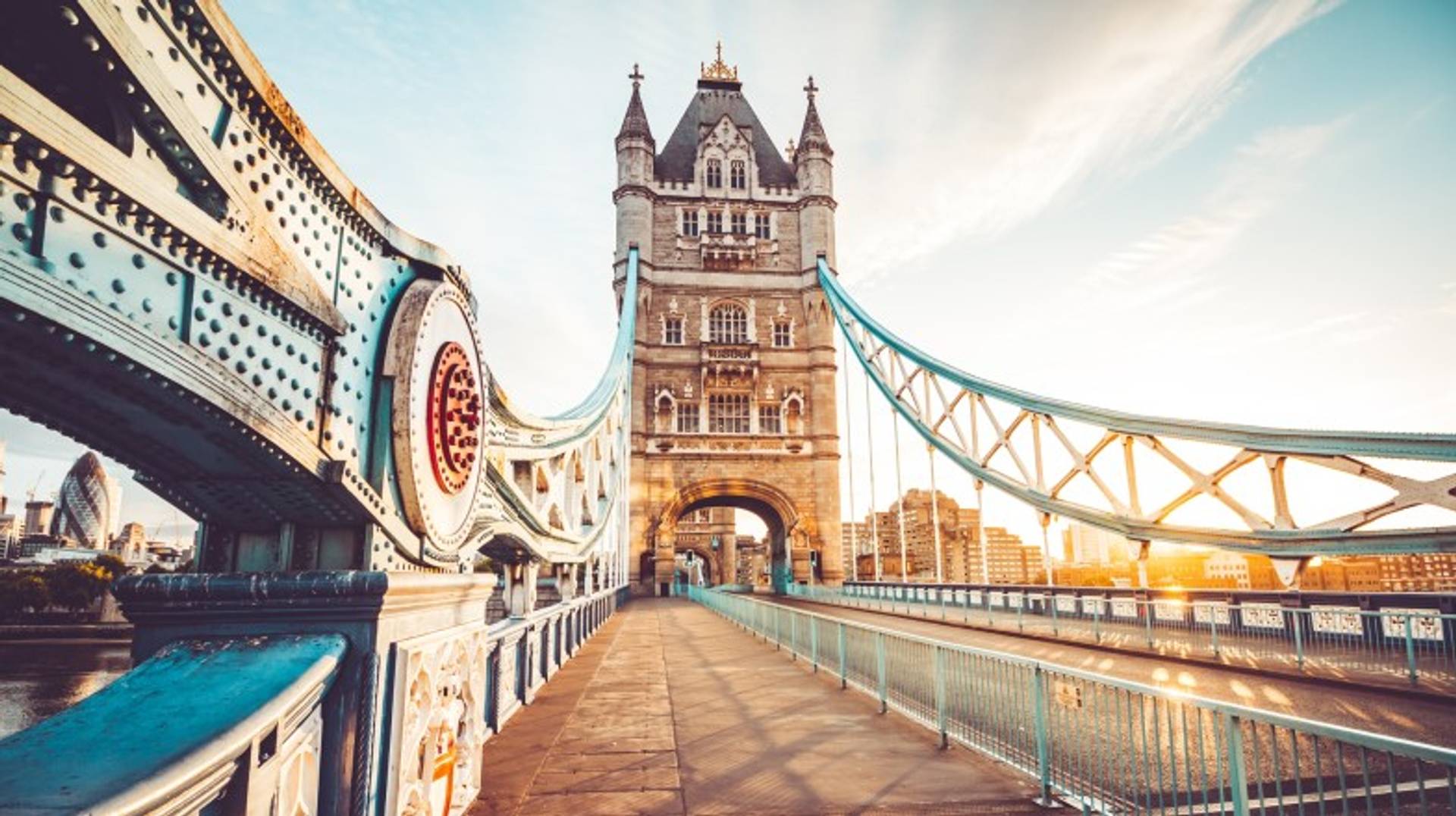 England in 5 Days: 3 Recommended 5-day Itineraries to England