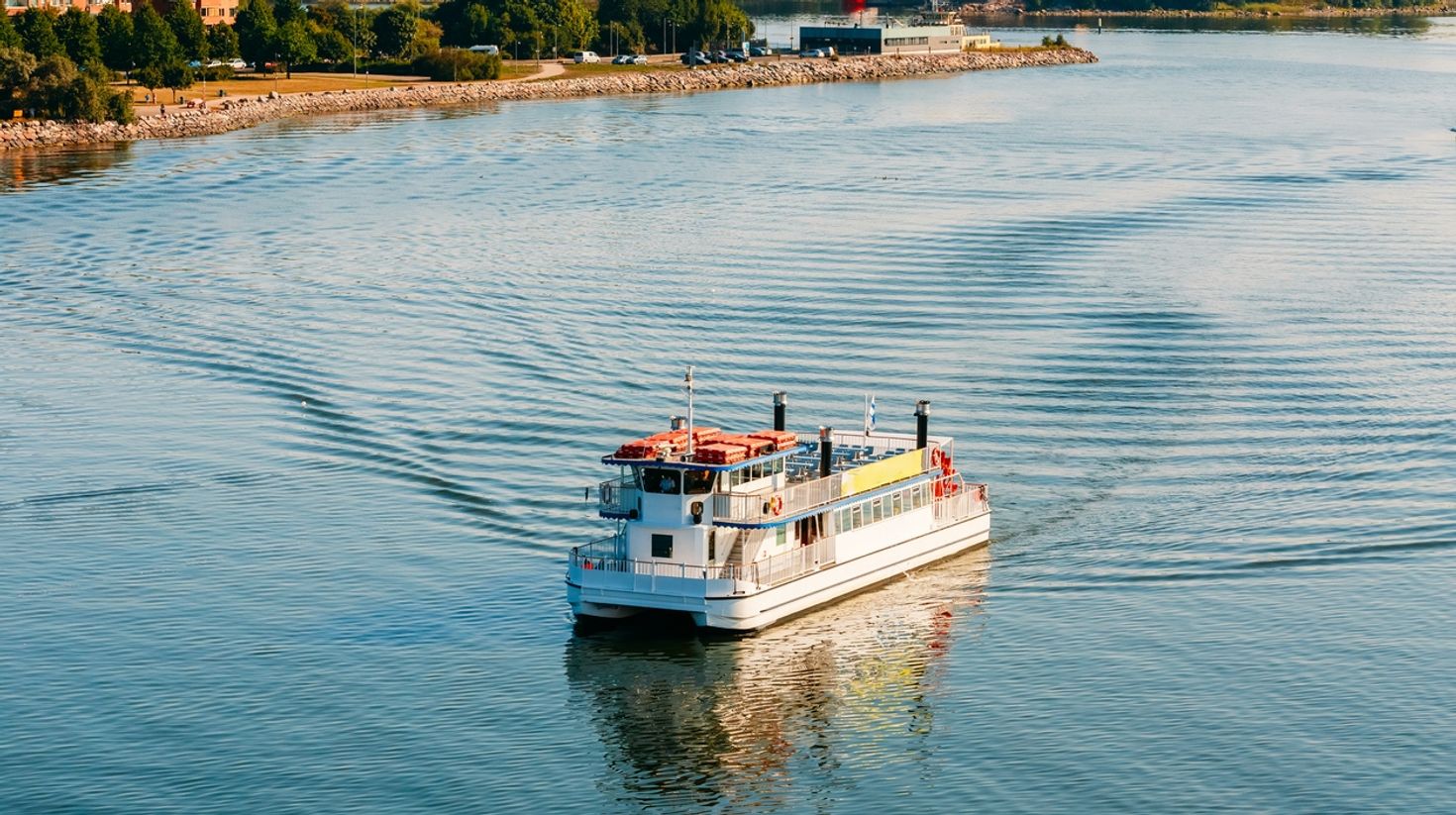 Ferry ride around Helsinki.
