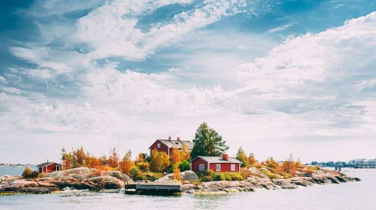 Autumn transitions into winter in Finland in October