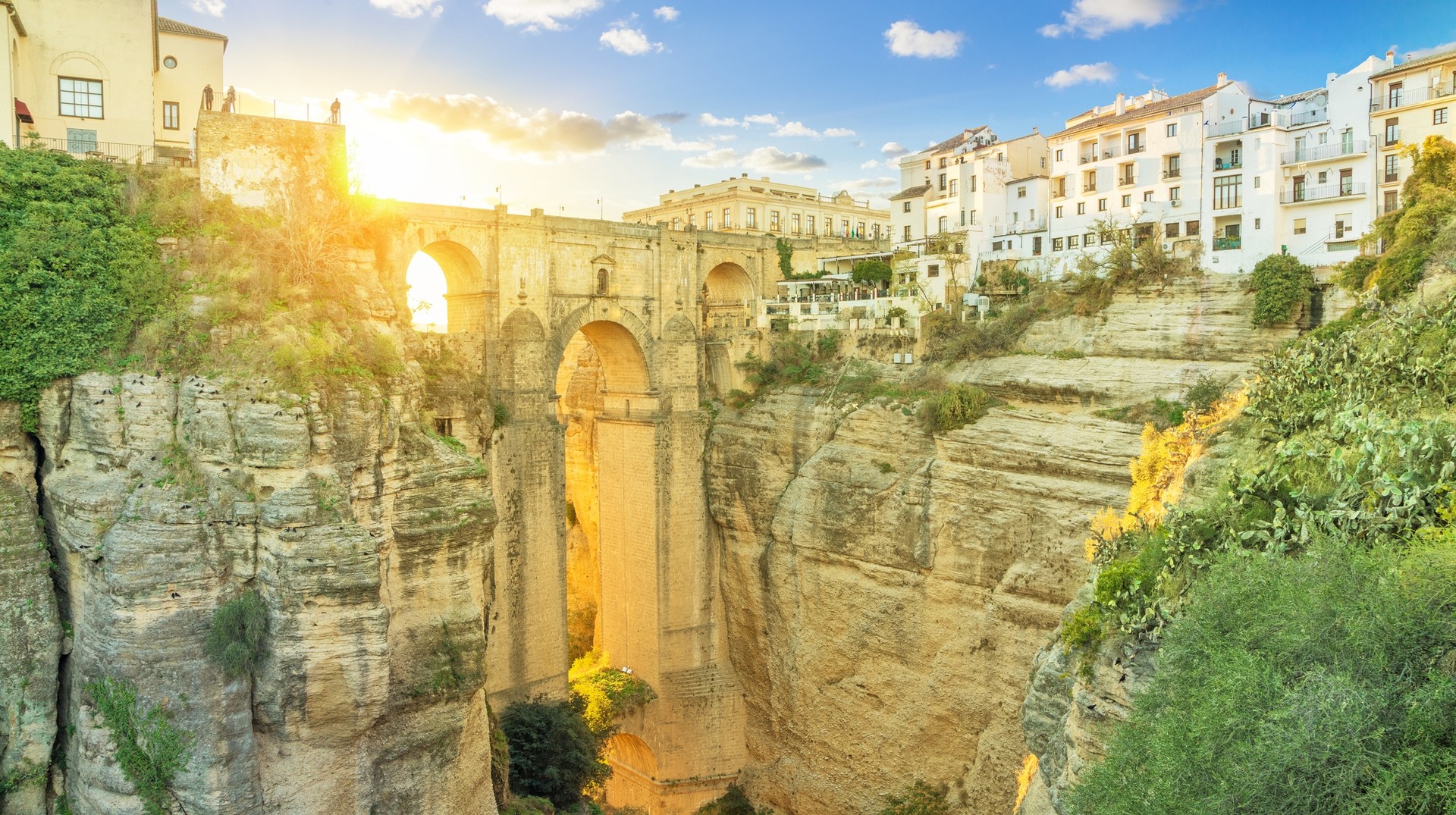 Puente Nuevo, the bridge in Ronda, offers great views of the city and is a great structure to marvel at itself A day trip from Malaga to Ronda is the perfect excuse to get out of Spain’s 6th largest city & discover the mountainous countryside and fascinating history of Malaga