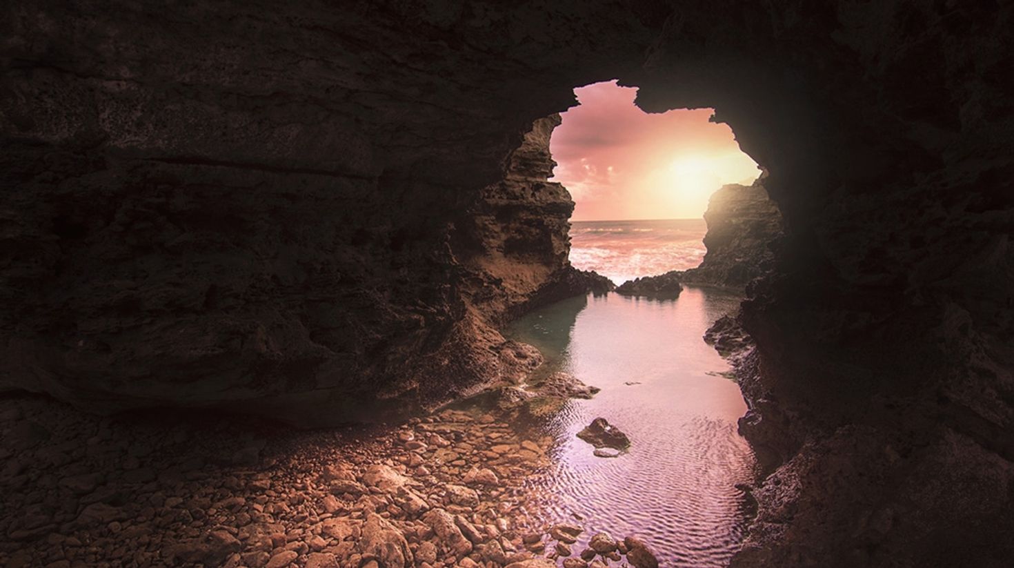 The Grotto has many hidden natural rock pools to dive into.