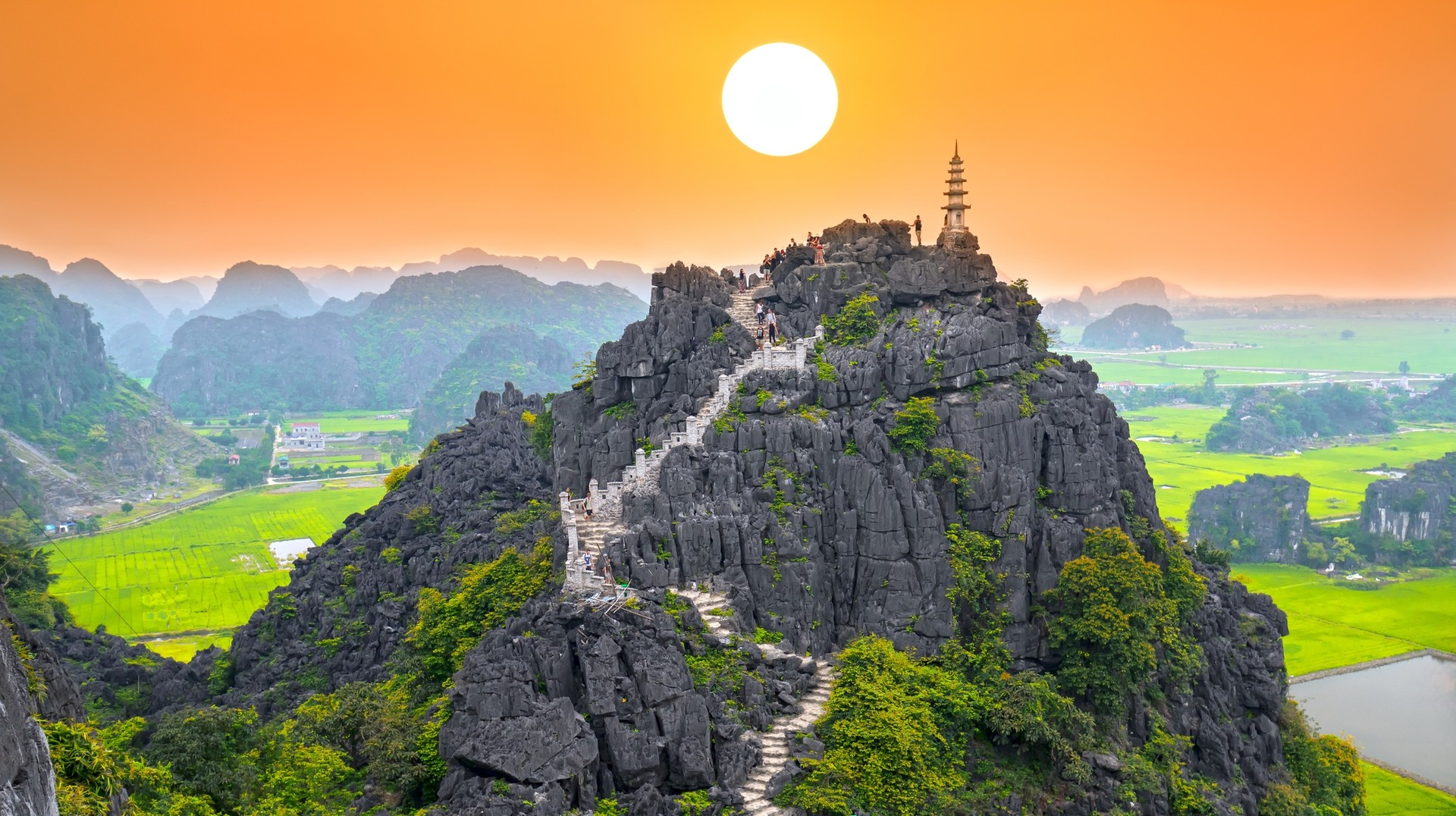 Witnessing sunset in Mua Cave travelling from Hanoi to Ninh Binh.