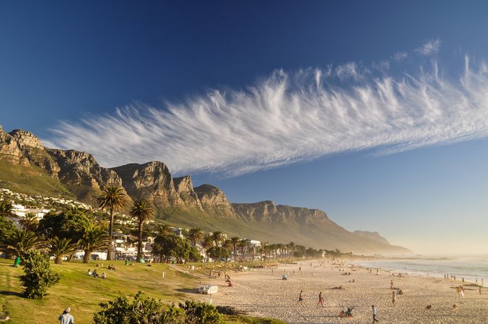 12 apostles hiking trail in table mountain