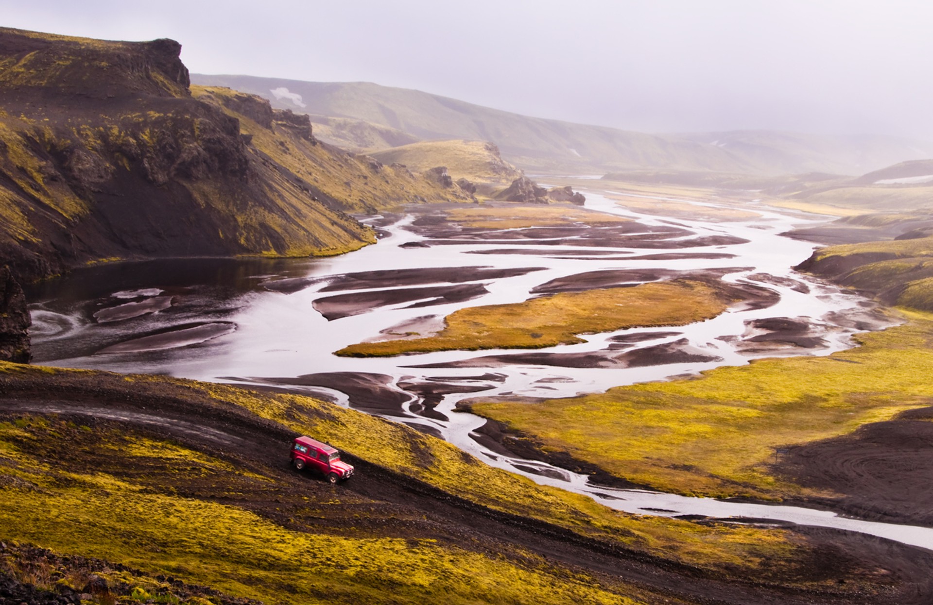 Renting a car in Iceland is an easy three step process