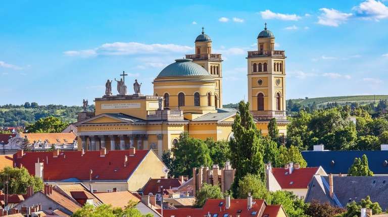 Cathedral Basilica of St.John in Eger during your 10 days in Hungary.