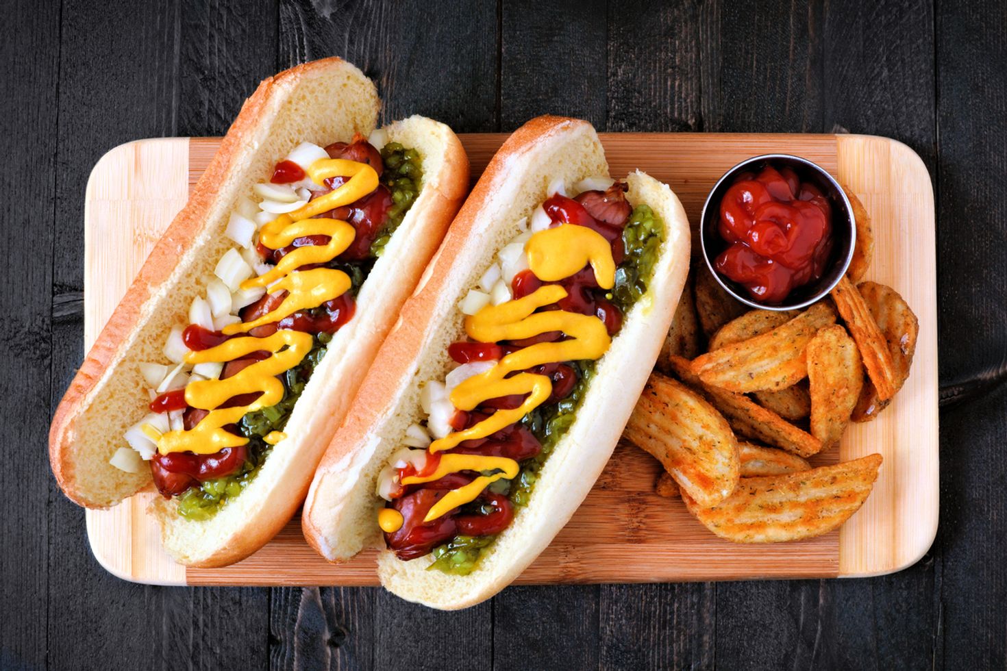 Hots dogs are a famous Iceland food