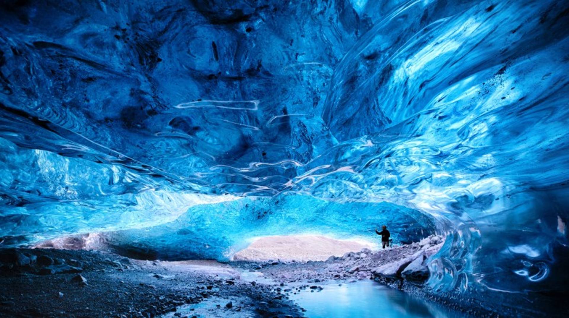 Iceland in November: Winter Weather, Tips, and More