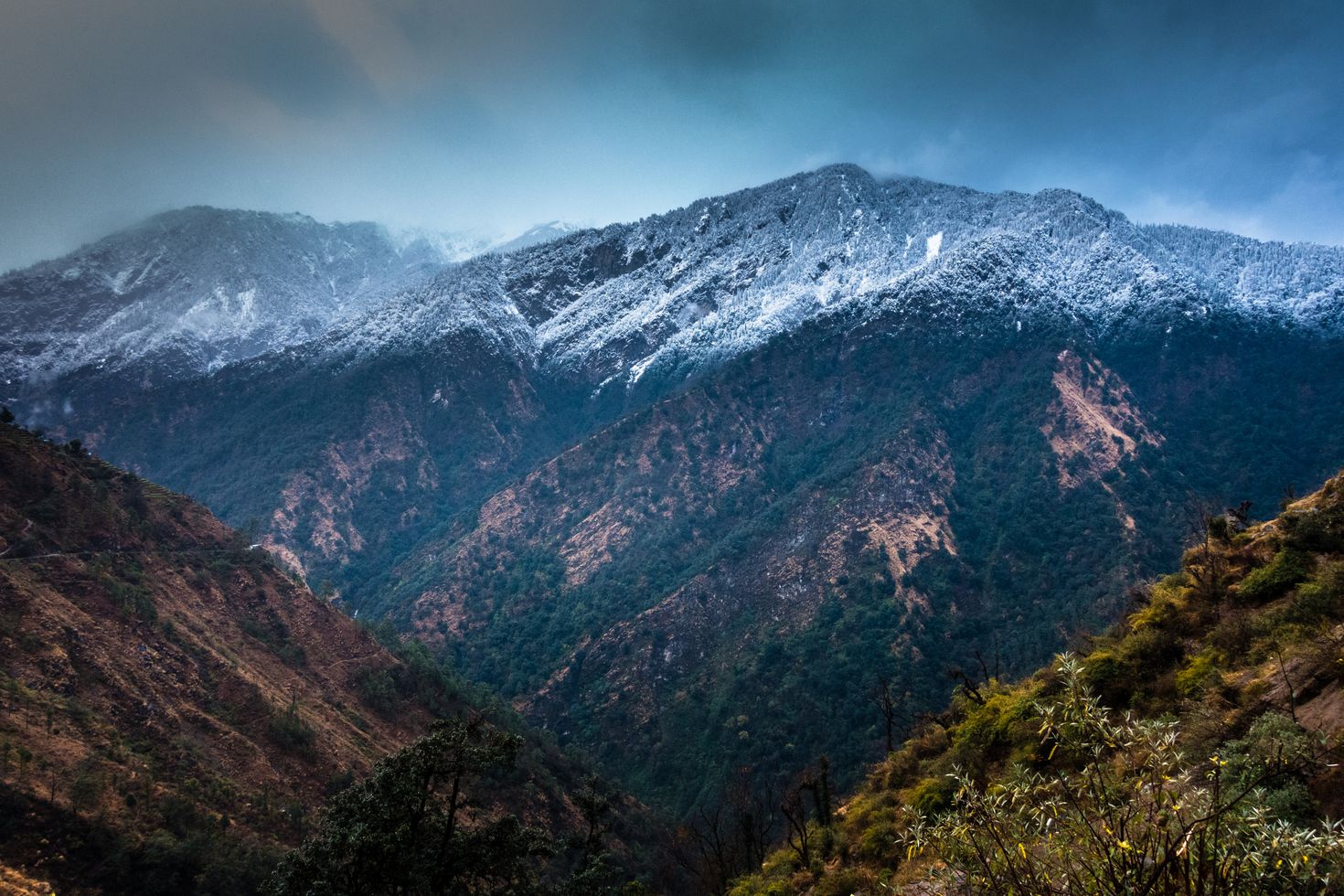 Snow covered mountains in the Okhimath district of Chamoli garhwal, India