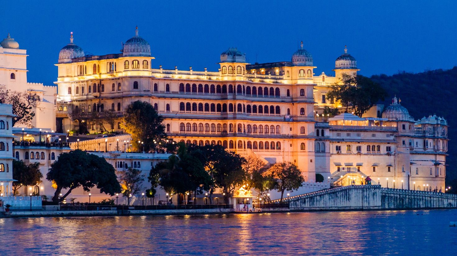 Night view of City palace in Udaipur, India