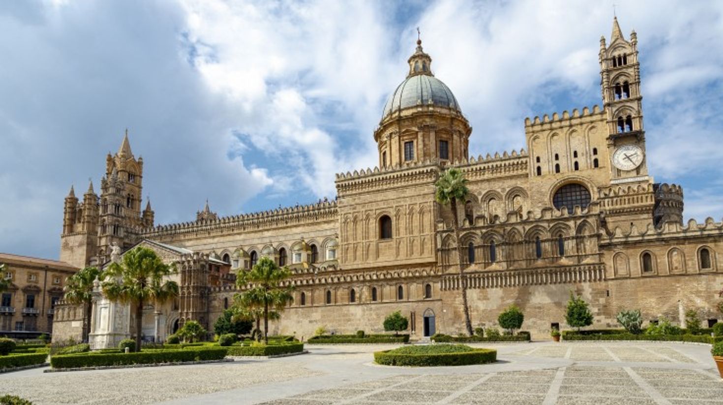 Rich in history, a trip to the cathedral of Palermo is a must visit!
