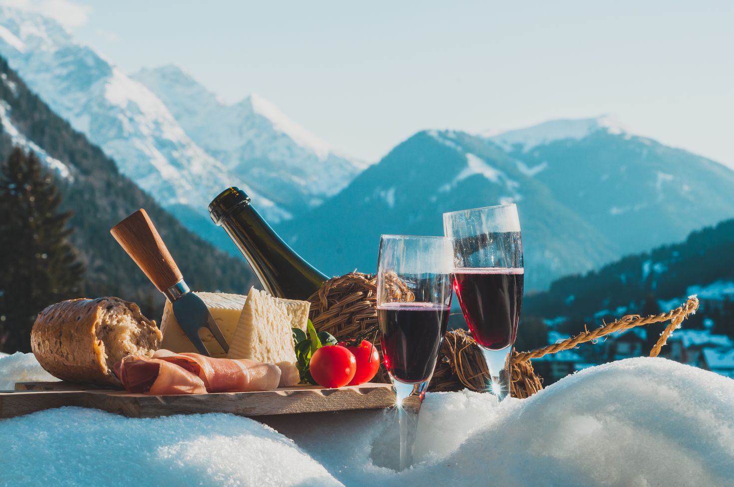 Food plater in the Alps