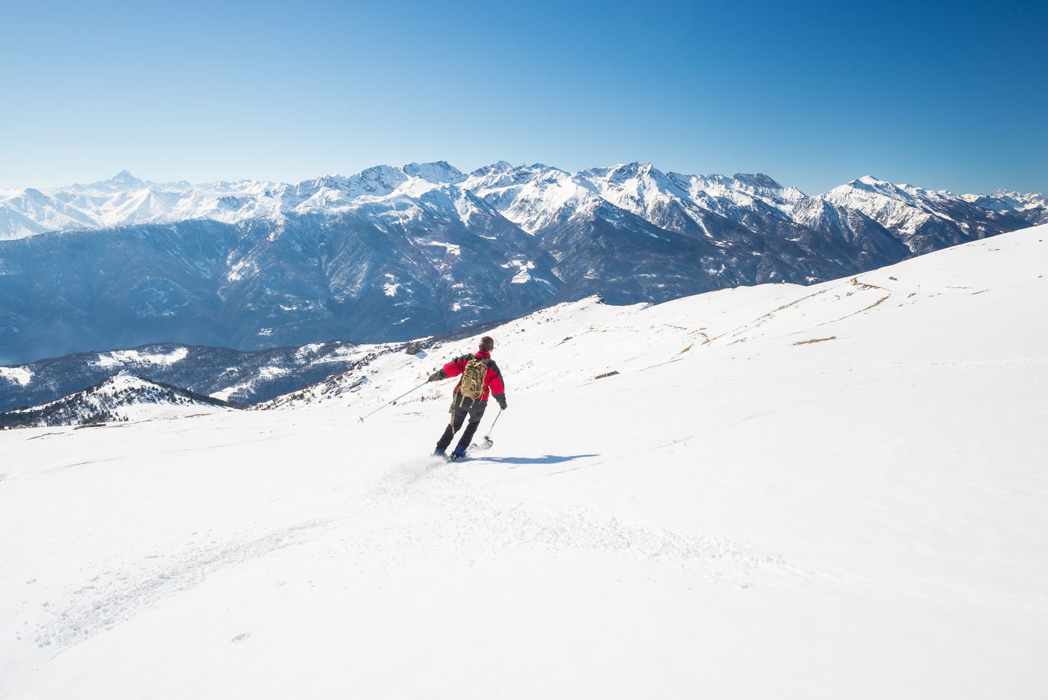 Skiing the alps in Turin