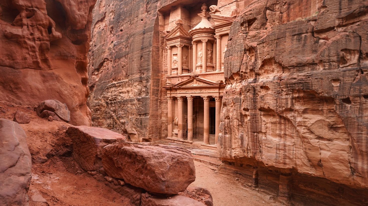 The front view of Al Khazneh, one of the most elaborate temple in Petra.