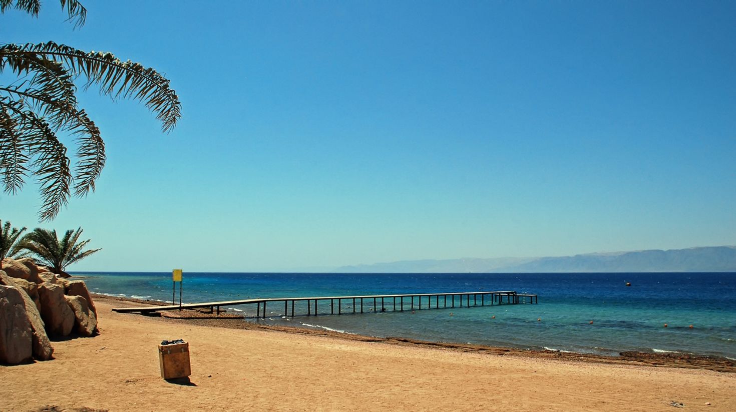 A bright day at shores of Aqaba in Jordan during May.