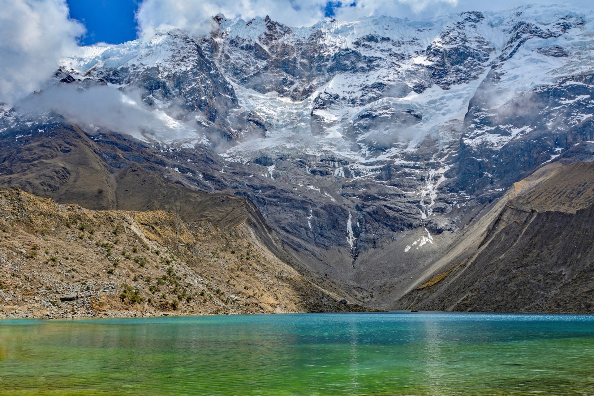 Laguna Churup day hike is a good acclimatisation hike