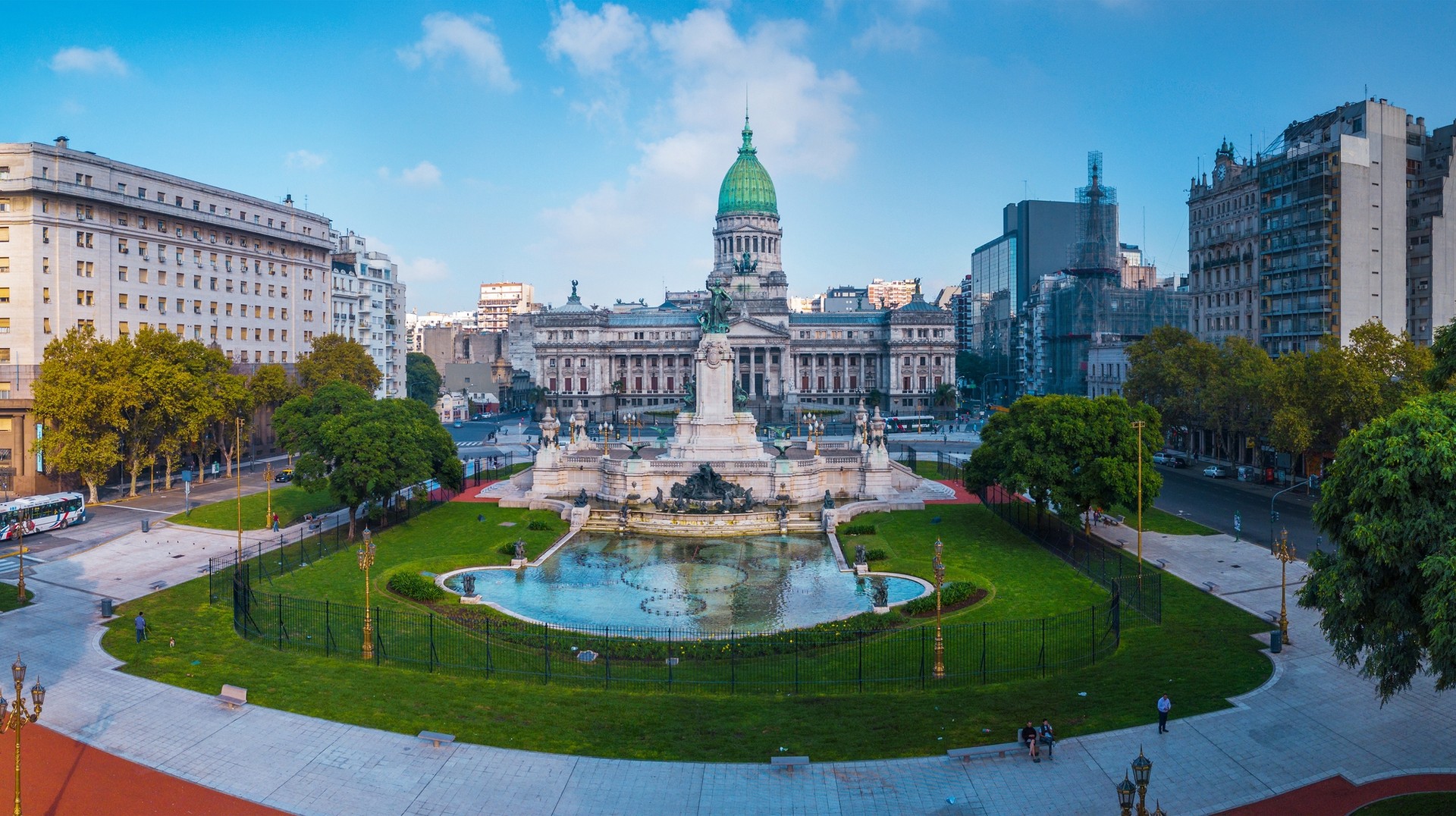 Panoramic view of Buenos Aires on a clear day — from Lima to Buenos Aires.