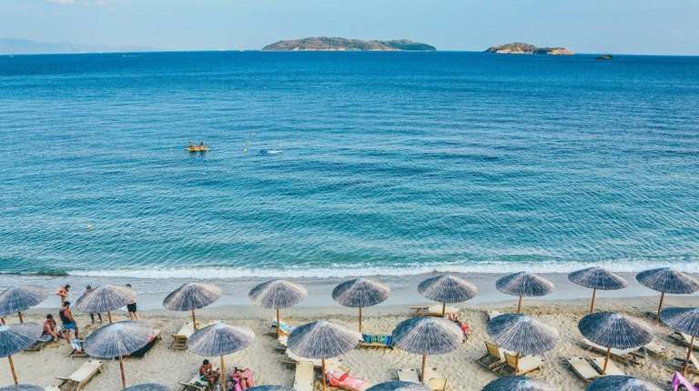 Spend some day in the beaches of Greece during 12 days in the Mediterranean