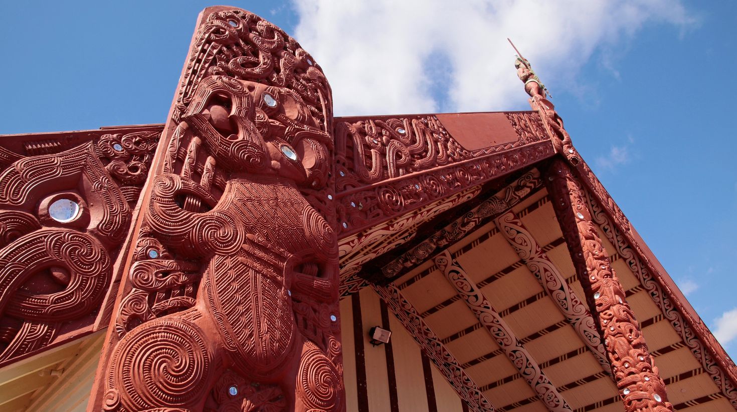 See Maori art in New Zealand.