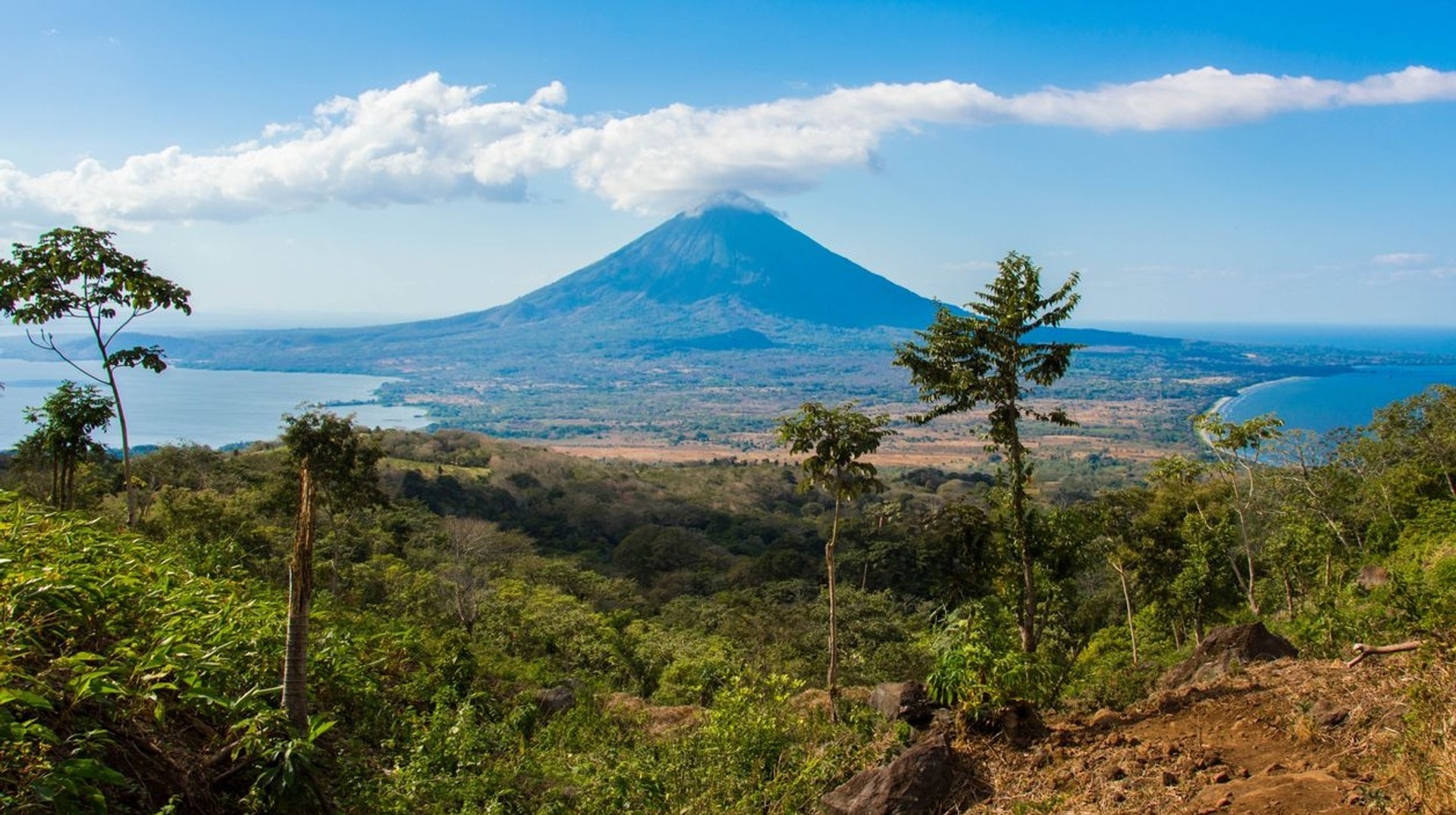 Spend some time in Ometepe Island during 10 days in Nicaragua