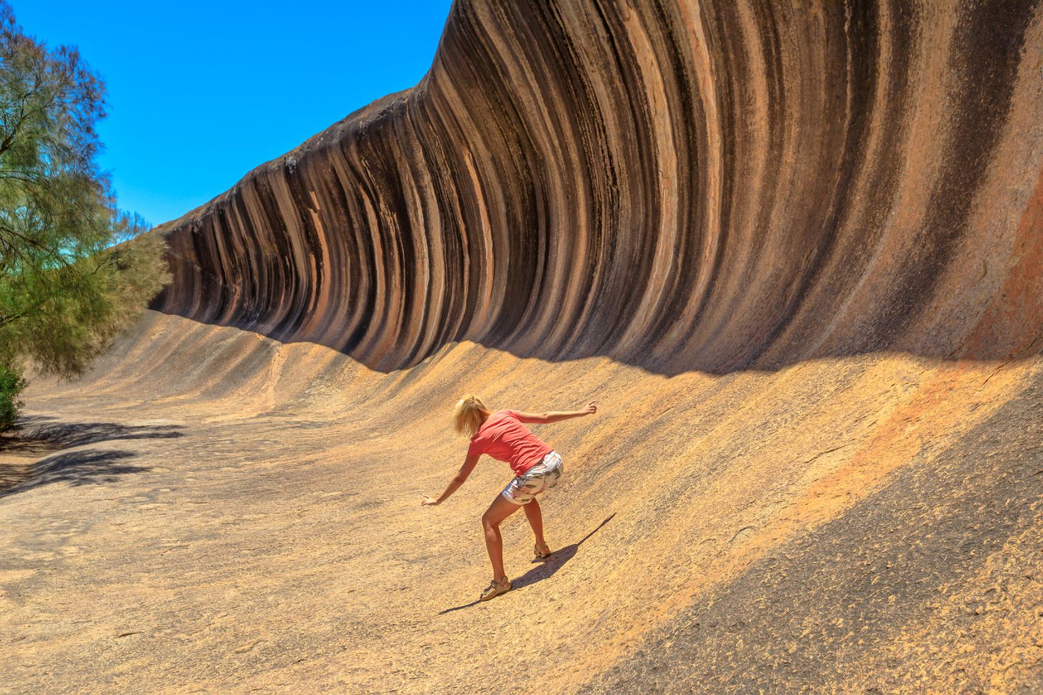 trip to australia wave rock