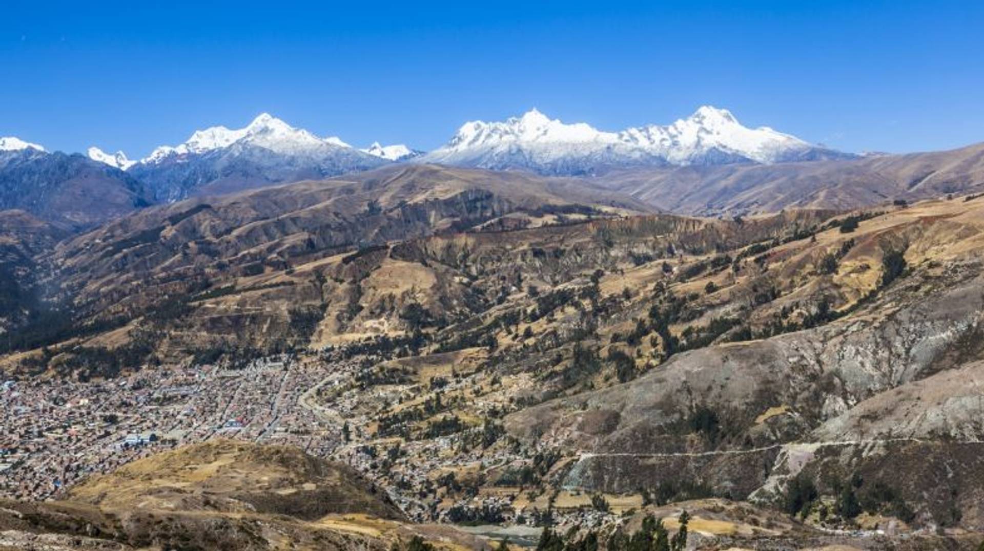 Santa Cruz Trek: Walk in the Shadow of Giants