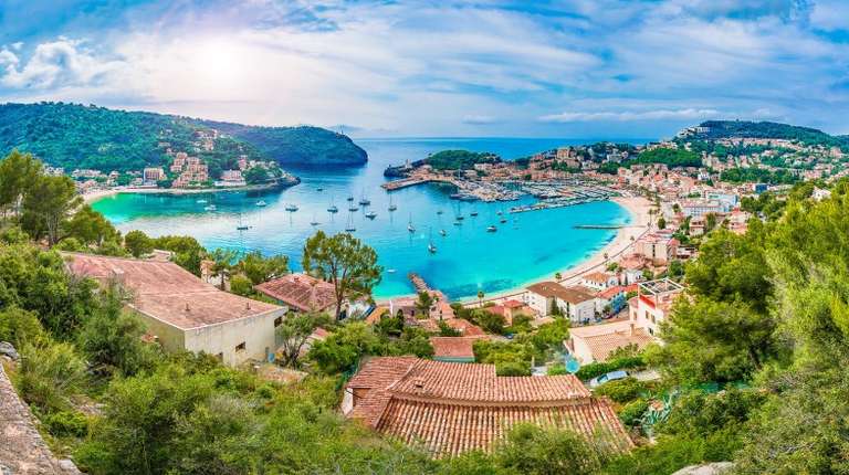 Panoramic view of Porte de Soller, Palma Mallorca, Spain