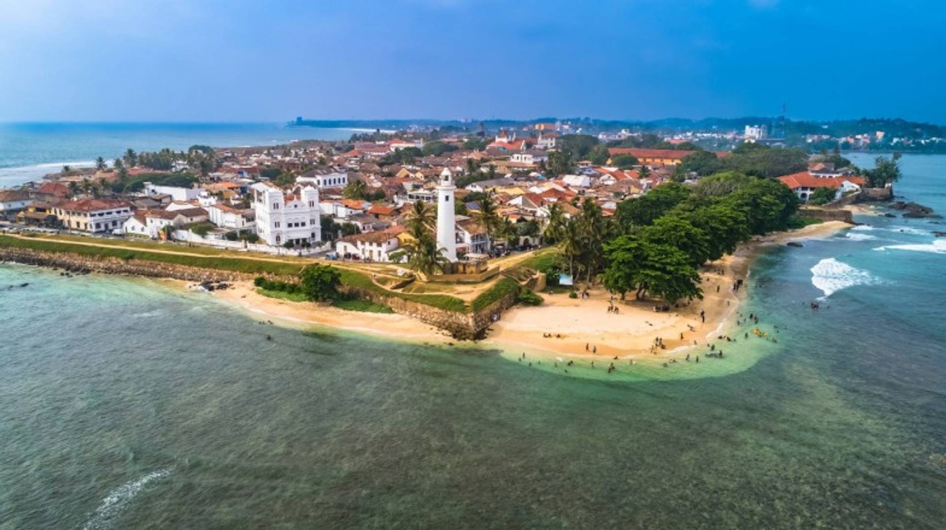 Sri Lanka in July: Season of Monsoon and Mists
