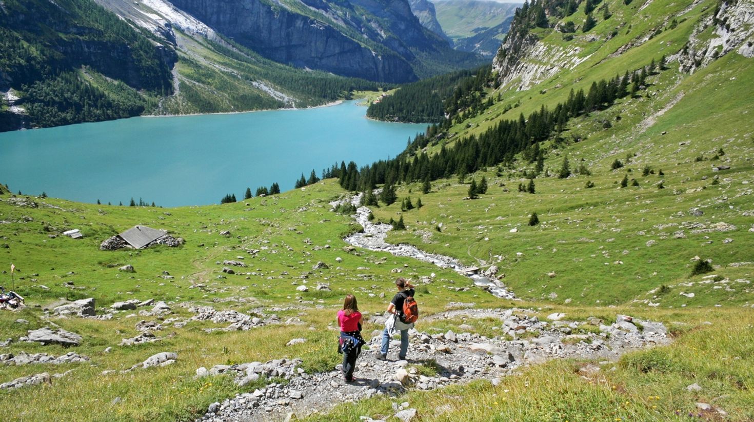 Enjoy the stunning landscape in Oeschinensee Panorama Hike trail in July.