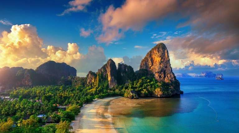 Thailand in March: Weather, Mango Season and More!