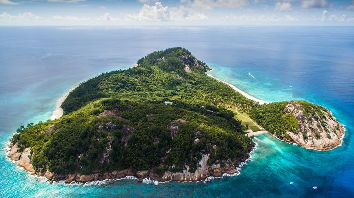 Exclusive hotels North Island