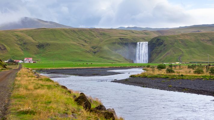 Golden Circle Tour in incomplete without a visit to the Skogafoss waterfall