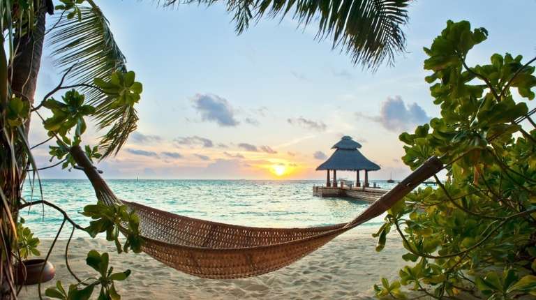 The Maldives in November: Weather, Tips, and More!