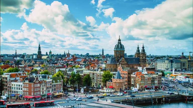 The Netherlands in June: Weather, Destinations and More