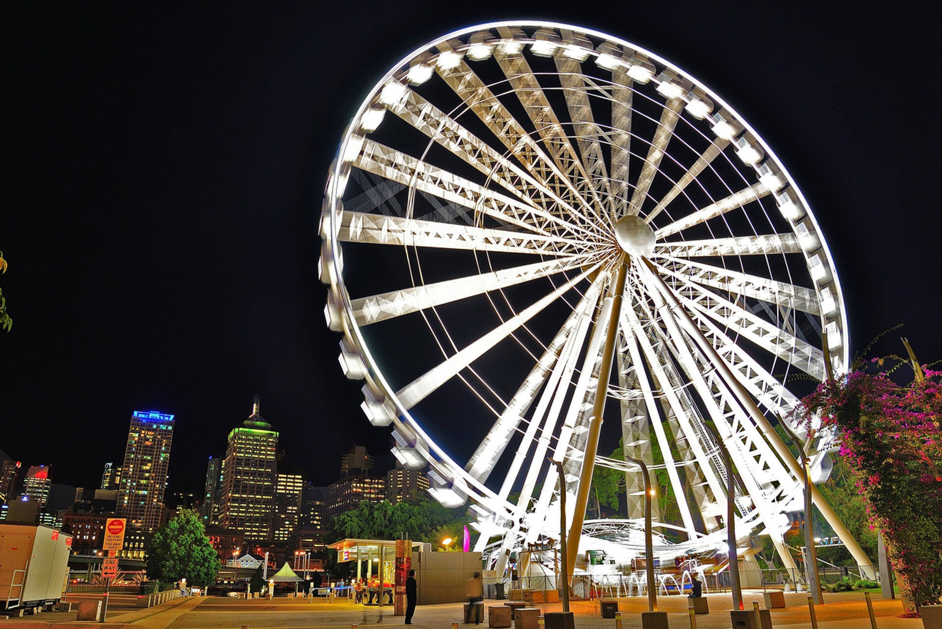 16 Things to do in Brisbane - ride the Ferris Wheel