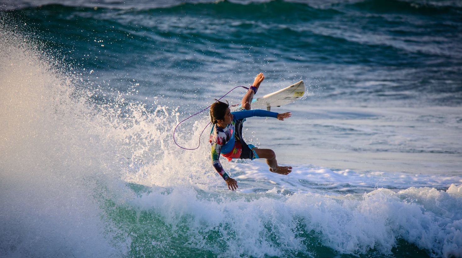 If you're feeling adventurous, trying water sports in Okinawa should be one of the things to do in Japan. 
