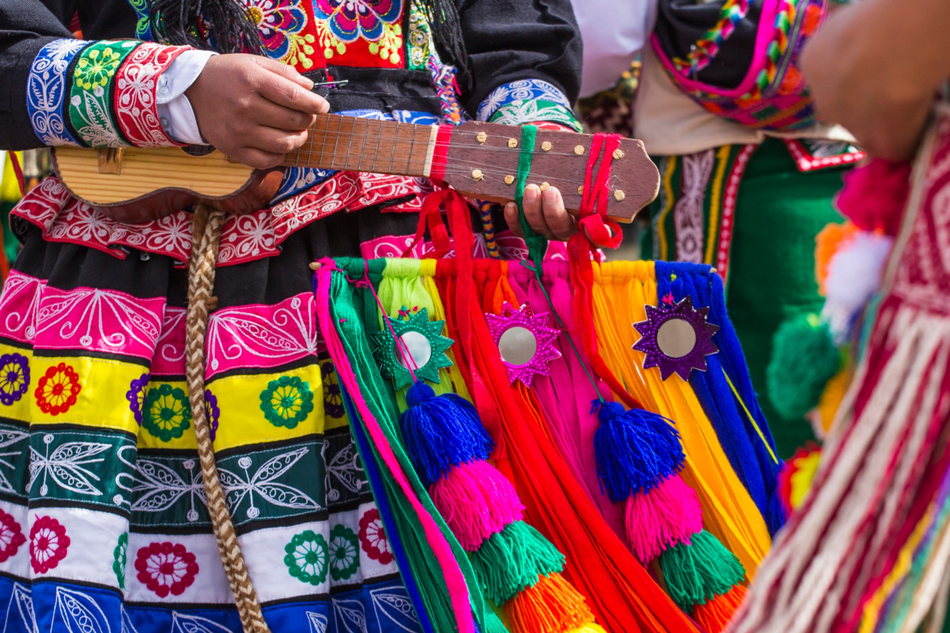 There are many exciting things to do in Peru like watching Peruvian dancers