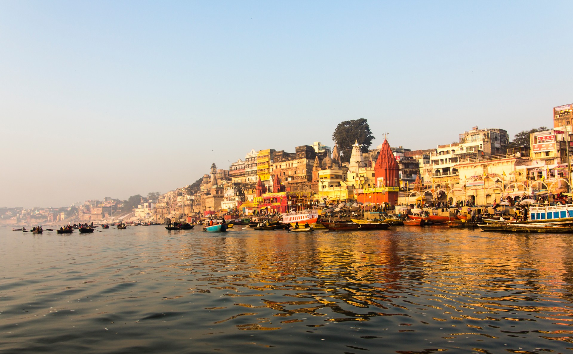 Varanasi is all about the emotional journey; discovering the famous ghats, cruising down the Ganges River, or appreciating the simplistic beauty of the ancient river