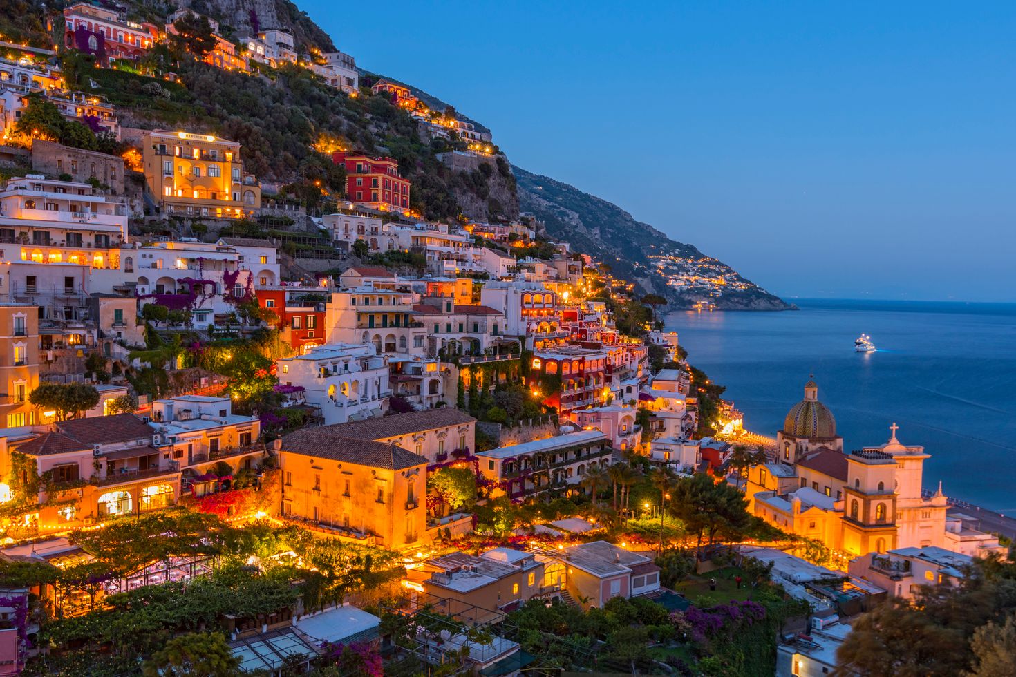 A dramatic arrangement of buildings in Positano.